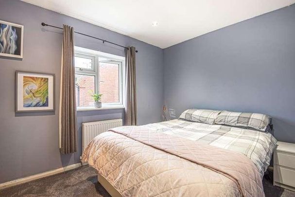 Webster Road, Aylesbury, HP21 - Photo 1