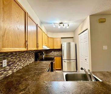 For Lease - 1795 Marsala Crescent Unit# 102, Orleans - Cumberland a... - Photo 5