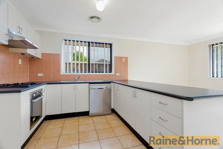 37 Yellowgum Avenue, Rouse Hill, NSW 2155 - Photo 3