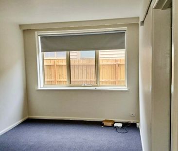 1/18 Moffat Street, South Yarra VIC 3141 - Photo 2