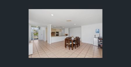 Prime Parkwood Position - 450m To Tram - Photo 3