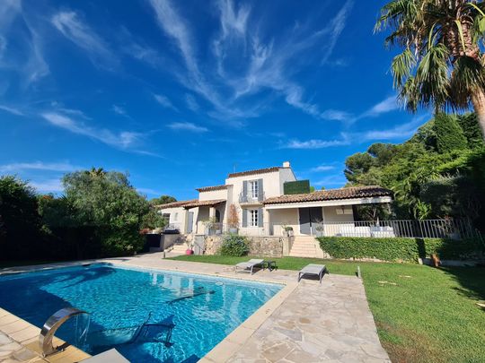 Mougins - très belle villa 5 pièces à louer meublée en longue durée - Photo 1