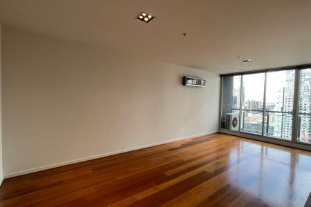 Luxury living in the heart of Melbourne CBD - Photo 2