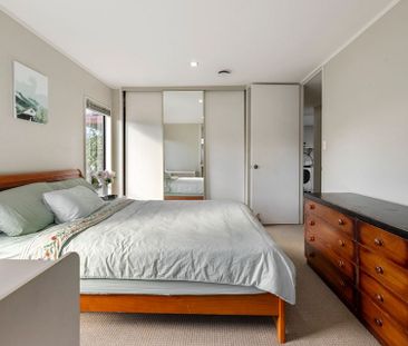 Charming 3BR Home in Burswood - Photo 2