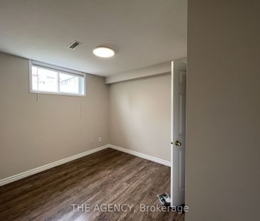 Semi-Detached Home For Lease | S8103276 - Photo 6