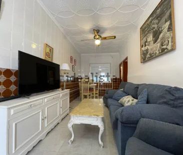 Alquiler de chalet adosado en Calle Lacárcel - Photo 4