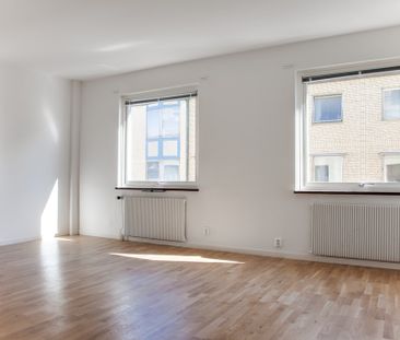 Hallbergsgatan 8 - Foto 1