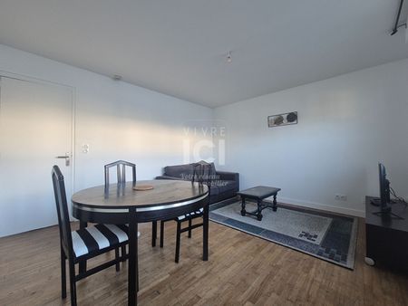 Location Maison 4 pièces 90m² - Photo 2