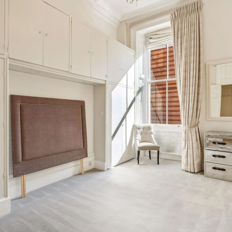 A beautifully presented three bedroom apartment to rent in Knightsbridge, SW1X. - Photo 1