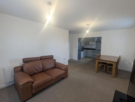 2 bedroom flat to rent - Photo 5