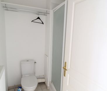 Location Appartement 1 pièce 28m² - Photo 3