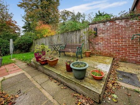 28 Minnowburn Drive, Belvoir Park, Belfast, BT8 7QJ - Photo 4