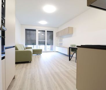 Pronájem bytu 1+kk • 34 m²Výstavní, Praha - Háje - Photo 2