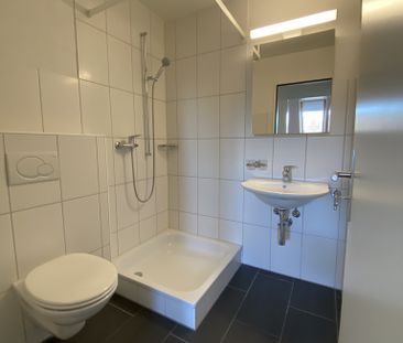 SCHÖNE 3.5-ZIMMERWOHNUNG AN ZENTRALER LAGE IN MÖHLIN - Foto 5