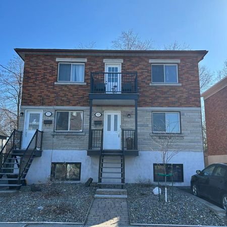 4 1/2 à louer - Photo 3