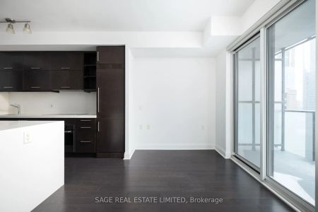 1080 Bay Street #2511 - Photo 4