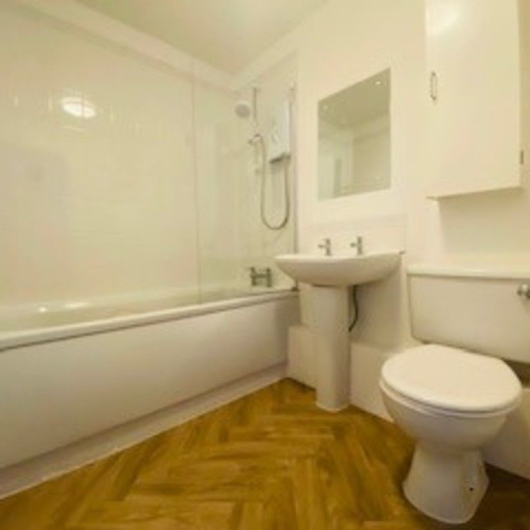 2 bed apartment to rent in River Meadows, Water Lane, EX2 - Photo 1