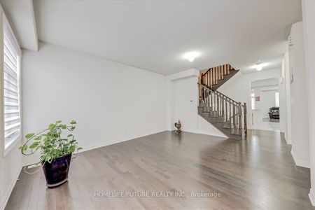 Property For Lease | E7298788 - Photo 2