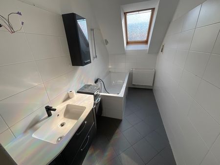 Aktion: die ersten 6 Monate billiger Wohnen! Wunderschöne helle Mietwohnung - Photo 3