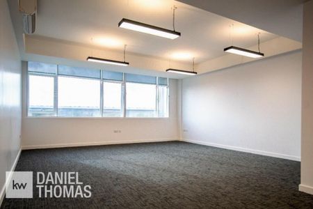 1 bedroom detached house to rent - Photo 3