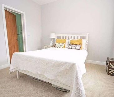 Drovers Mead, Warley, Brentwood, CM14 - Photo 3
