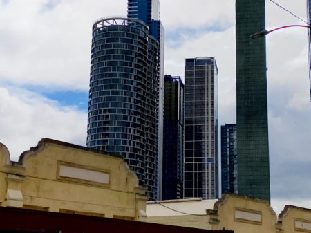 Studio Apartment-Large - Photo 4