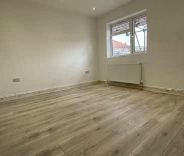 2 Bed Flat, Raleigh Road, BS3 - Photo 6