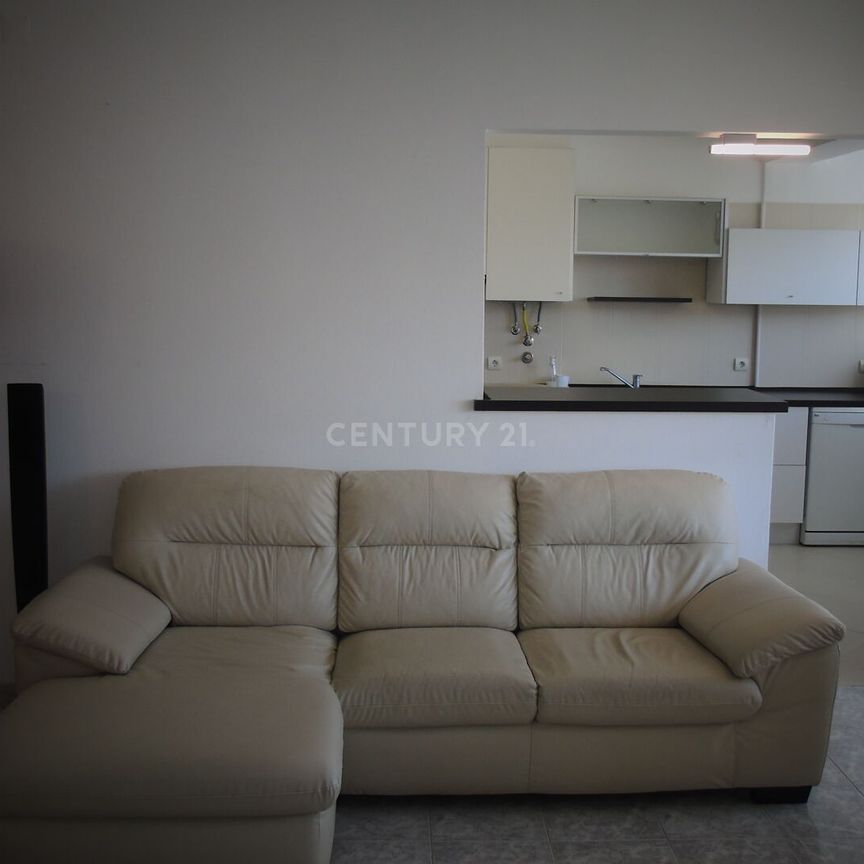 Apartamento T2 Totalmente Mobilado Cozinha Equipada Quinta do Marquês/ Oeiras - Photo 1