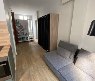 Location Appartement 1 pièce 27m² VILLEURBANNE 69100 - Photo 4