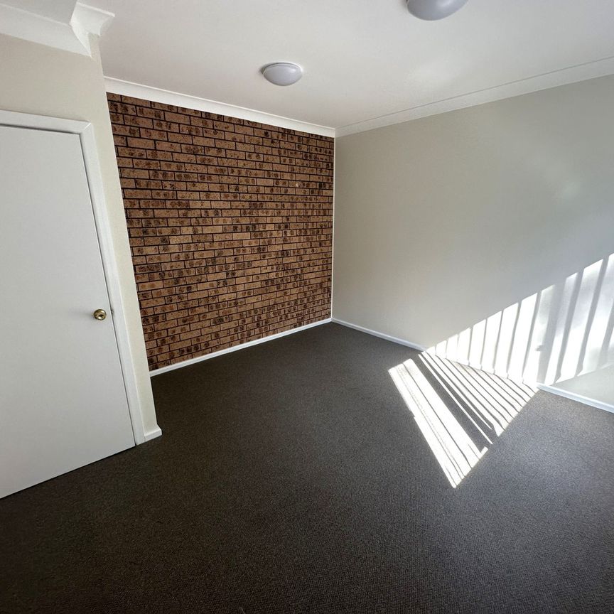 Lakeside Family Home - Photo 1