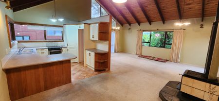 Unit 1, 4A Spencer Place, Merrilands, New Plymouth - Photo 3