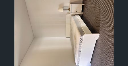 Fully Furnished & Available Now! Oversized 1 Bed + Study in Zetland - Photo 5