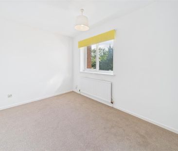 2 bedroom Maisonette to rent - Photo 5