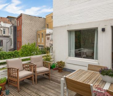 Appartement te huur in Borgerhout voor € 945 met 2 slaapkamers - Photo 2