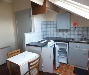 Flat 6, 70 University Street, Belfast, BT7 1HB - Photo 2