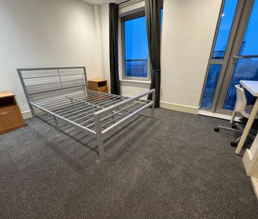 2 bedroom flat to rent - Photo 6