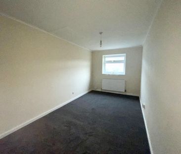 2 Bedroom House To Let - Photo 4