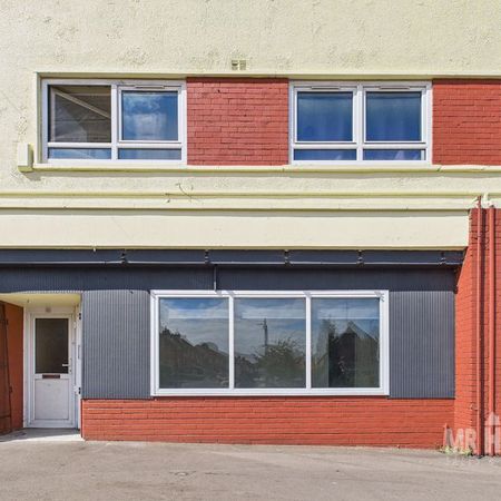 Heol Trenewydd, Caerau, Cardiff - Photo 3