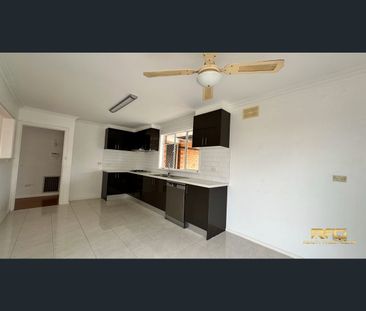 7 Breydon Ct, St Albans, Vic 3021 - Photo 2