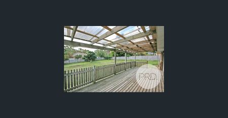 Indoor Outdoor Living - Photo 5