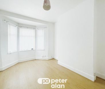 Halstead Street, NEWPORT - Photo 1