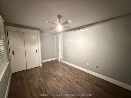 17 Beechbank Crescent S #Main - Photo 3