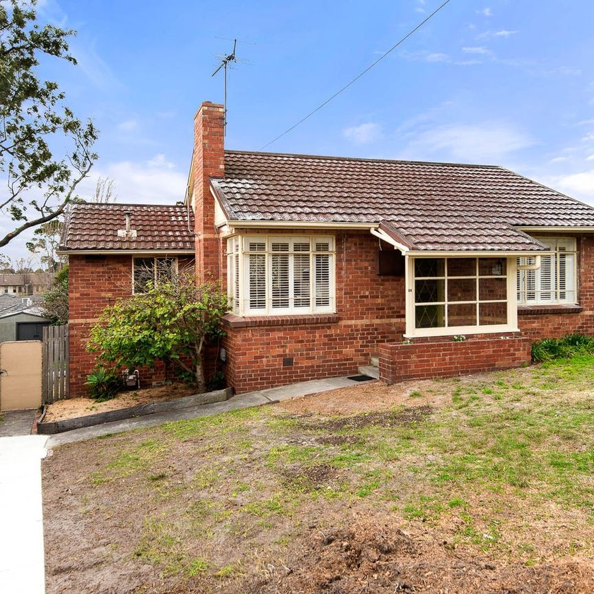 Please contact Molly Rogerson to arrange an inspection; SandringhamPM2@hodges.com.au - Photo 1