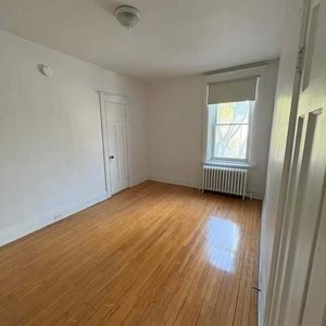 1 CH - 1 SDB - Westmount - $1,845 /mo - Photo 2