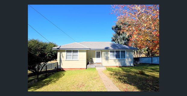 QUALITY HOME, WALK 190M TO SCHOOL ! - Photo 1