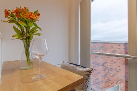 Studio to rent - Photo 2