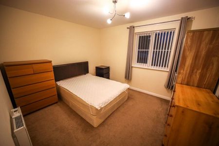 2 bedroom flat to rent - Photo 5