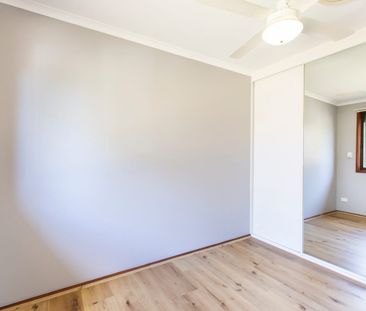 Modern Three Bedroom Family Home in an Ideal Location! - Photo 2