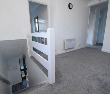 Minsthorpe Lane, South Elmsall, Pontefract - Photo 4