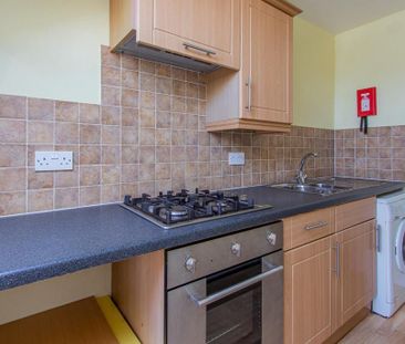 1 bedroom private hall to rent - Photo 5
